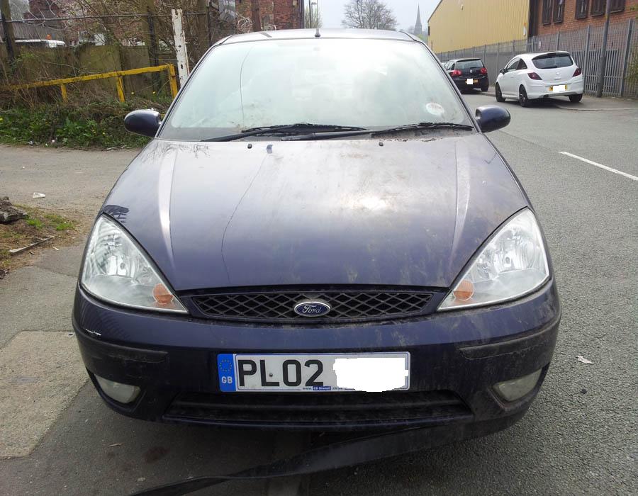 Ford Focus Ghia grille